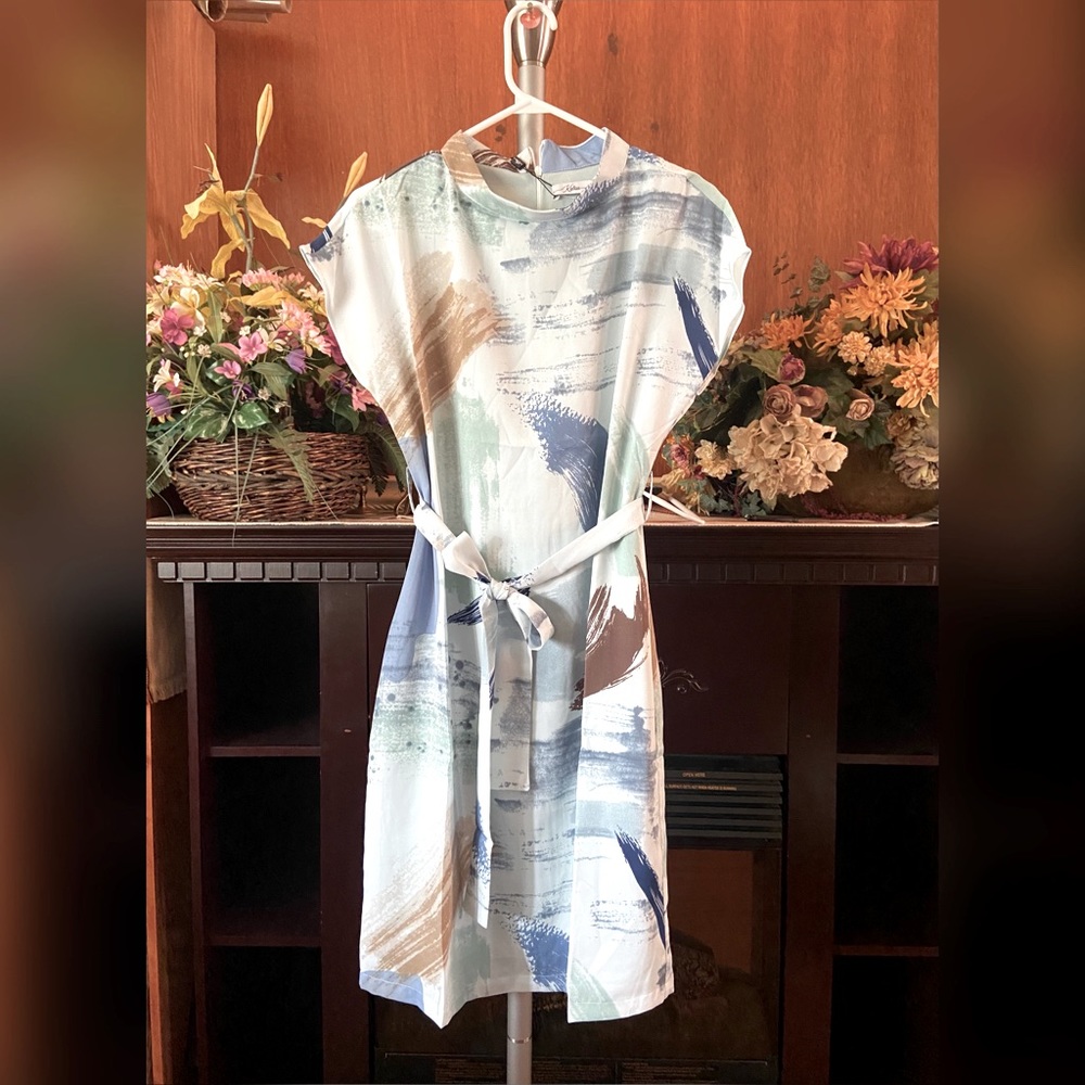 Short sleeves dress, size S
